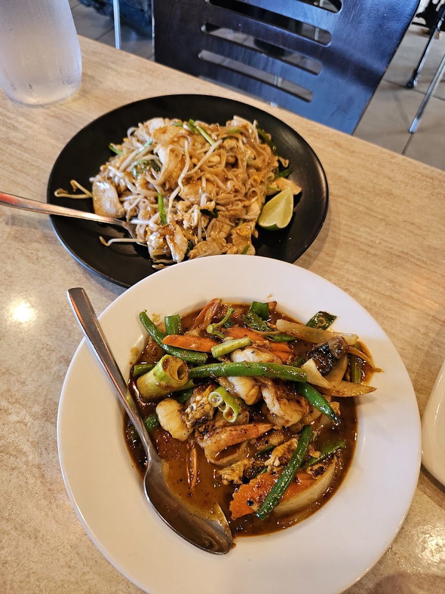 Gu Thai Cuisine At Chipping Norton Photo 10