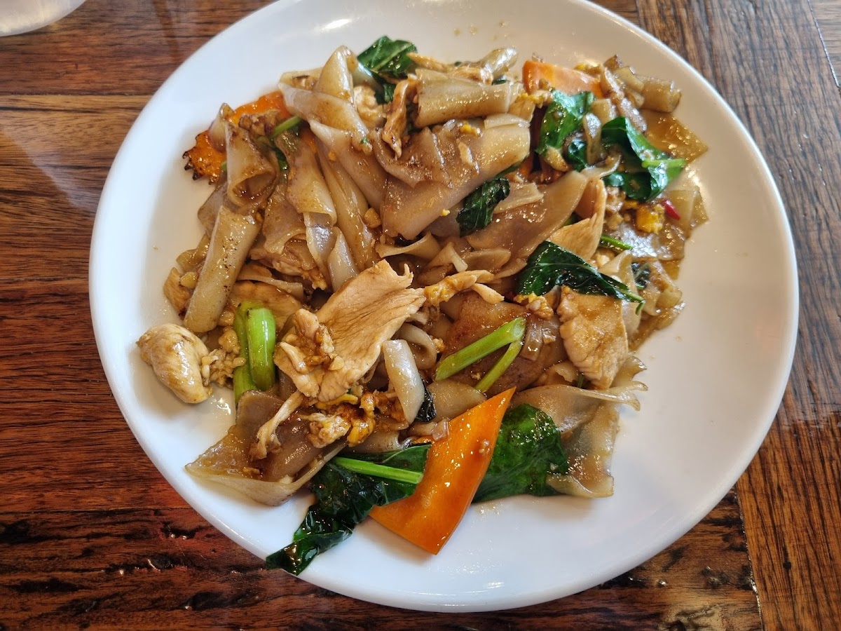Gu Thai Cuisine At Chipping Norton Photo 5